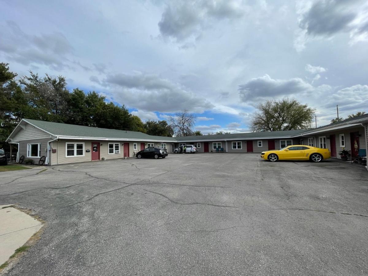 The Village Motel Steamboat Rock Exterior foto